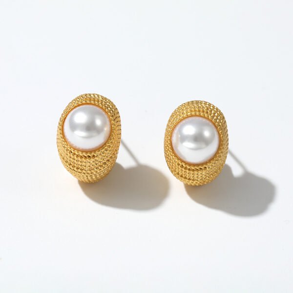 French-style Luxury Pearl Earrings