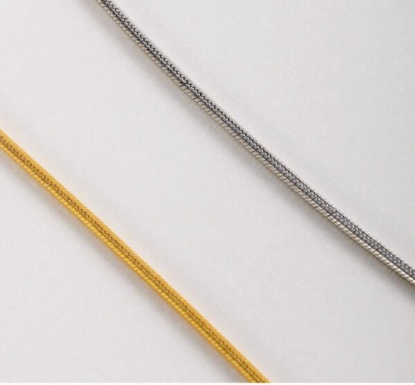 Round Snake Bone Chain Necklace