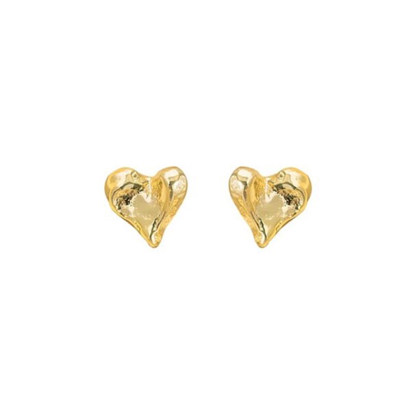 Heart-shaped Hammered Stud Earrings