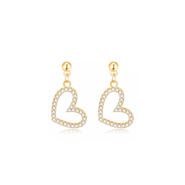 Cute heart-shaped zircon earrings