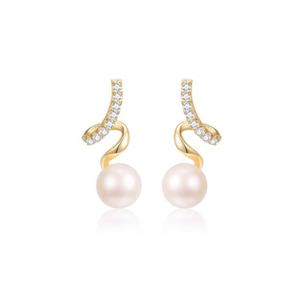 Elegant pearl hoop earrings