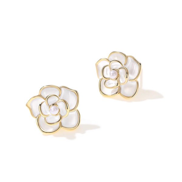 Vintage Camellia Pearl Earrings
