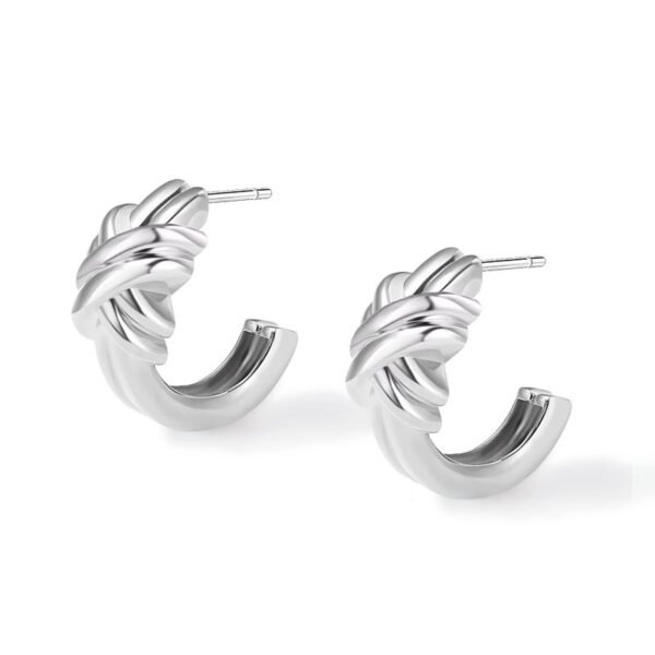 Stylish knotted and wrapped C-shaped stud earrings