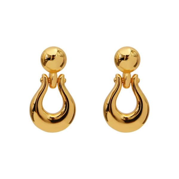 Retro-style round horseshoe buckle earrings